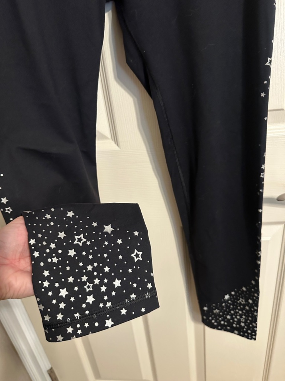 Victoria's Secret Sport Knockout Tights w Silver Star Print Details, Black, Sz L - Picture 4 of 7